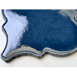 Arabesque Lantern 5 in. Glazed Single Porcelain Wall Tile, Kitchen Backsplash, Bathroom Wall Tile - Ornament Design (Navy Blue)