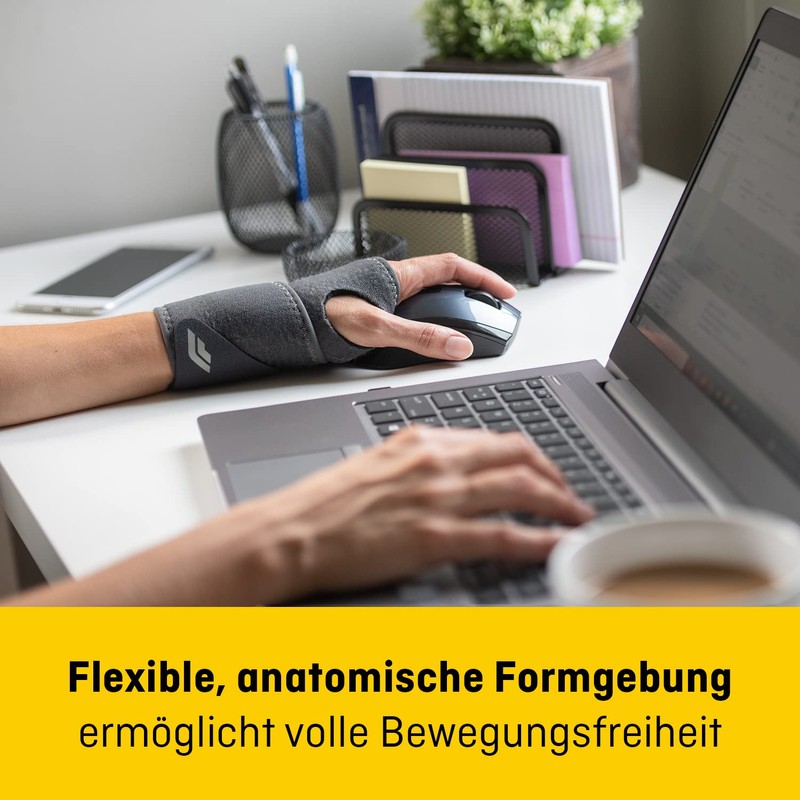 FUTURO Comfort Fit 04036 Adjustable Wrist Support