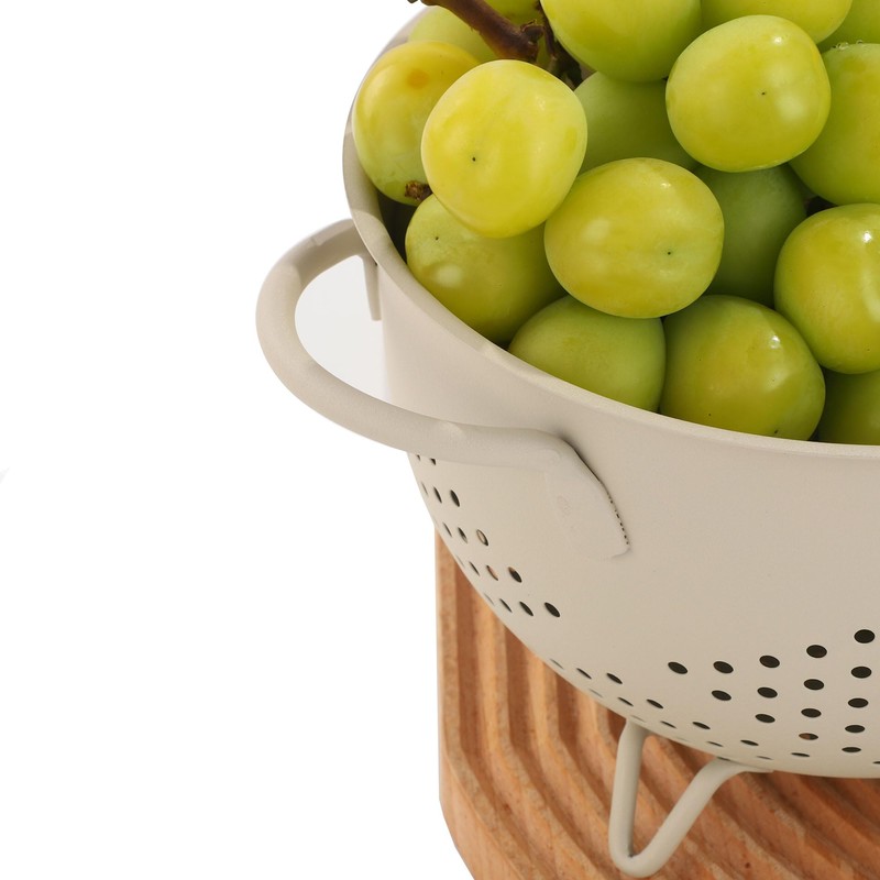 Metal Colander 5 Quart Powder Coated Self-draining Metal Strainer with