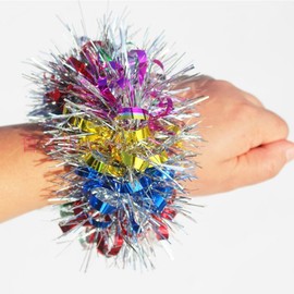 siawadeky Hand Free Pom Poms, Mixed Colors, Set of 20, Cute Cheer Pom Poms, Glitter, Plated, Cheer Pom Poms, Colorful Cheer Pom Poms, Wristbands, Popular, Dance Accessories, Sports Events, School