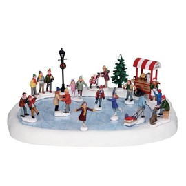 Lemax, Christmas Village with Skates Pond Clay with 4.5V Adapter (94048UK)