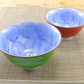 Married and Wife Rice Bowl, Arita Ware, Hasamiyaki, Konoha Owl Rice Bowl (Large Green, Small Red) 2 Pieces, Owl, Large, Small, Gift | Japanese Tableware Pottery Mitsukibishi