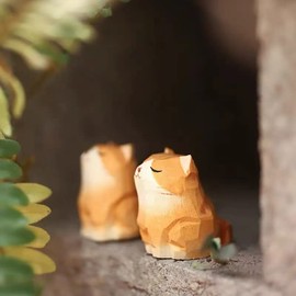Scandinavian Miscellaneous Goods Figurine Wooden Carving Shiba Inu Tachibana Cat Mascot Good Luck Home Gift Blessing (Orange)