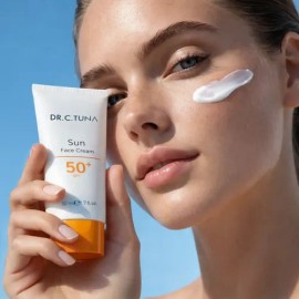 Protector Solar Para Rostro Bloqueador Crema Facial +50 Spf
