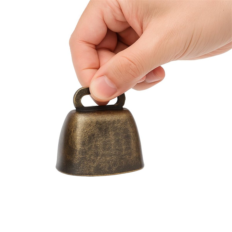 Metal Retro Cow Bell Pet Christmas Bell with Clear Sound