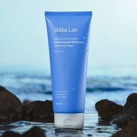 Milva Lab Jeju Lava Seawater Moisturizing Mildly Acidic Cleansing Foam 200ml / 밀바랩 제주 용암해수 보습 약산성 클렌징폼 200ml