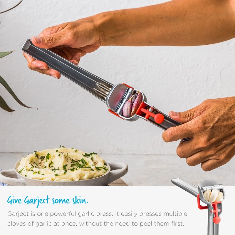 Dreamfarm Garject Self-Cleaning Garlic Press, Charcoal Black