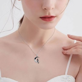 YZAB Black Cat Neckace for Women Cresent Moon Pendant Cat Pendants Jewelry Mothers Day Gifts for Mom Anniversary Birthday Gift for Cats Lover Grandma Sister Wife