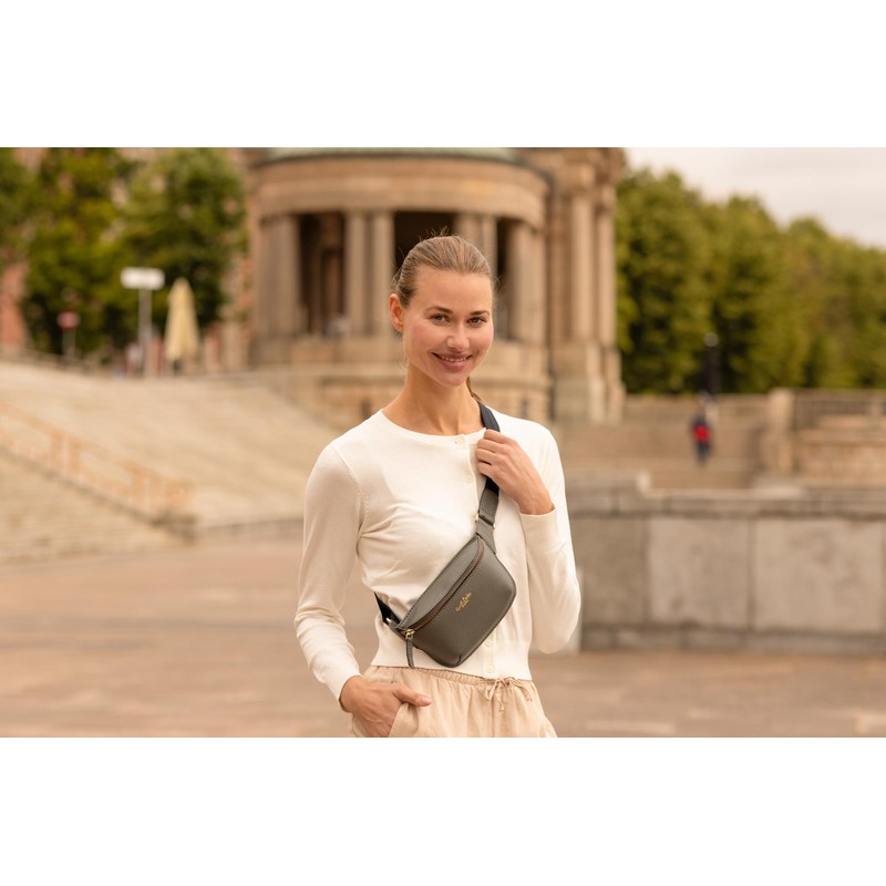 Gusti Norell Women's and Men's Leather Bum Bag Festival Bag