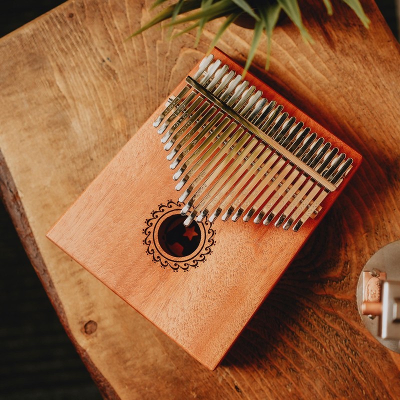 A-Star 21 Key Kalimba Thumb Piano with Mahogany Body -