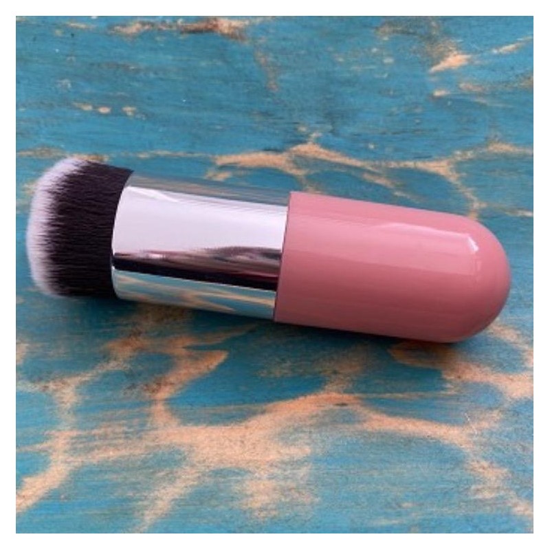 Hunny Hush Foundation Brush