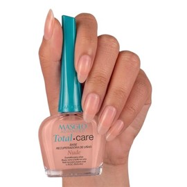 MASGLO ADVANCED BASE Total Care es una base recuperadora de uñas especialmente formulada para tratar las uñas dañadas por el uso excesivo de productos