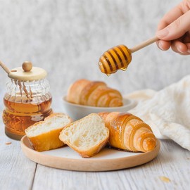 DELAVIDA Glass Honey Jar with Dipper Clear Honey Pot with Bamboo Lid Base 1 Wooden Dipper, 15 Oz Honey Container for Honey Syrup Home Kitchen Organization