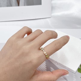 Lovely Daisy Flower Rings Dainty Blooms Enamel Crystal Adjustable Open Ring Colorful Sunflower Wedding Engagement Ring Finger Band Eternity Dainty Jewelry Gifts Delicate Everyday Ring for Women (Gold)