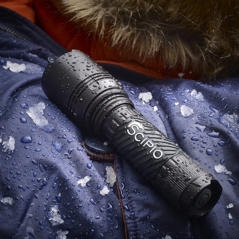 Scipio Tactical Weatherproof Cree LED Flashlight - 1000 Lumens