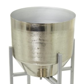 Deco 79 Metal Indoor Outdoor Planter Large Planter Pot with Removable Stand, Set of 2 Planters 31", 24"H, Silver