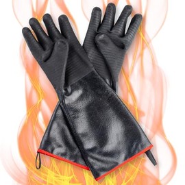 Tablecraft High Heat Resistant Kitchen Gloves, Long Pair of for Oven, BBQ, Neoprene Open Flame Hand Protection, Food-Grade, Lightweight, Comfortable, Safety Grip for Professional Chefs, Red Black