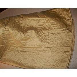 Christmas Shoppe The Christmas Shoppe Christmas Tree Skirt Gold Quilted Fabric 50” Round (#V202HL
