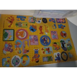 SESAME STREET  Coloring  & Activity Book Valentine with crayons and stickers