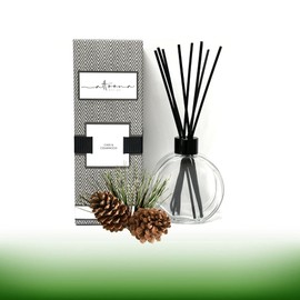 Altoona Reed Diffuser Glass Bottle 5oz of Scented Essential Oil Black and White Comes in Gift Box Cade and Cedarwood, Clear