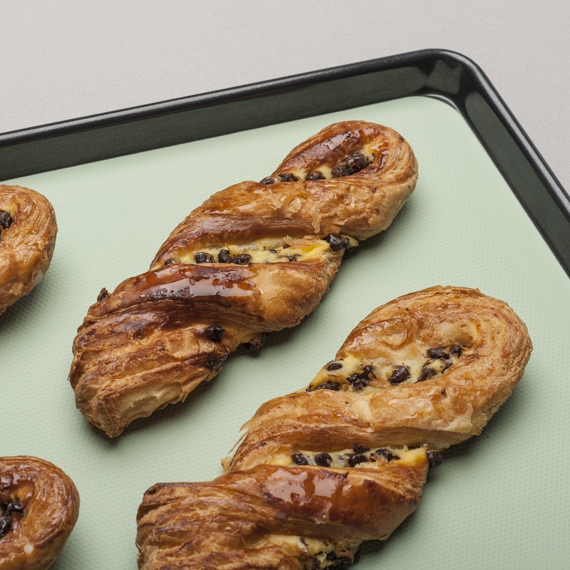 Zeal N171G Baking Sheet, Sage Green