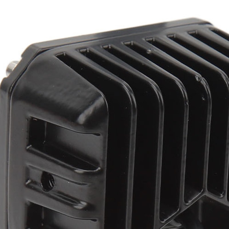 10 to 60V LED Spotlight 2000LM IP67 Waterproof Two Color