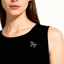 Year of the Horse 2026 Horse Brooch Pin Rhinestone Crystal Enamel Lapel Pin Chinese Zodiac Lucky Charm Jewelry Trendy Party Outfit Jacket Hat Bag Collectible Keepsake Gift Horse Racing Festival Dress