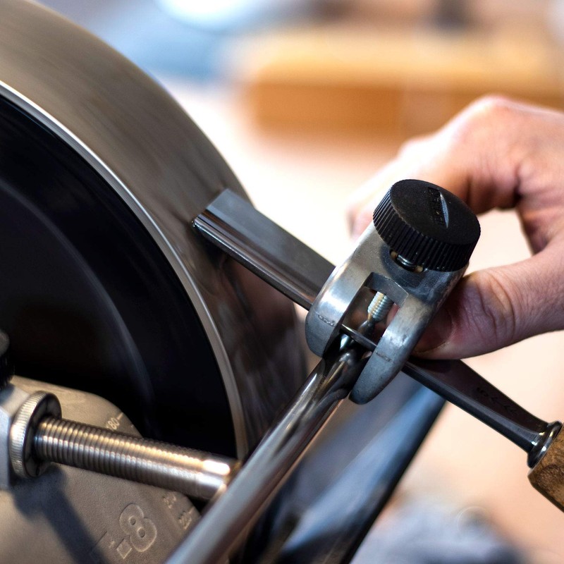 Tormek SVS-38 Short Tool Jig - Sharpen Short Woodworking Tools