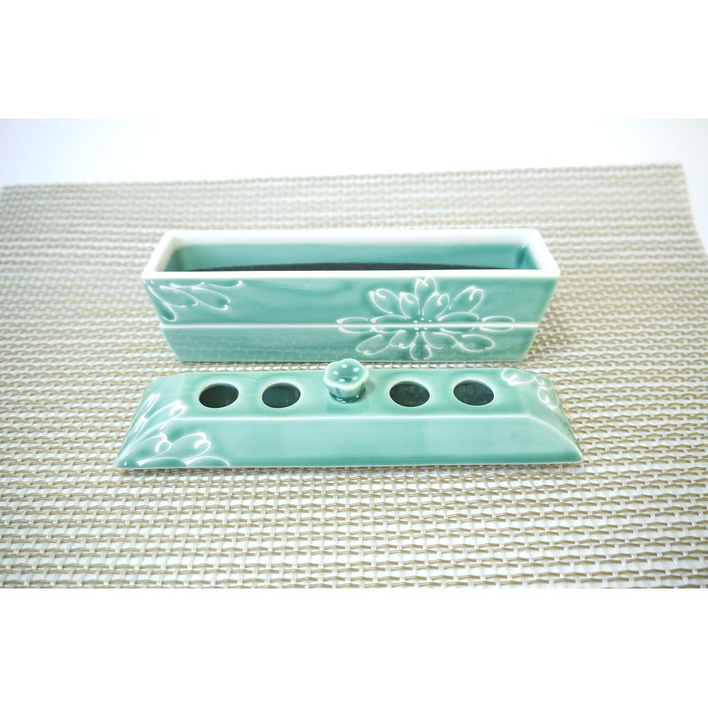 Arita Ware Incense Burner Plate, Celadon, Chrysanthemum (2 Tiers)