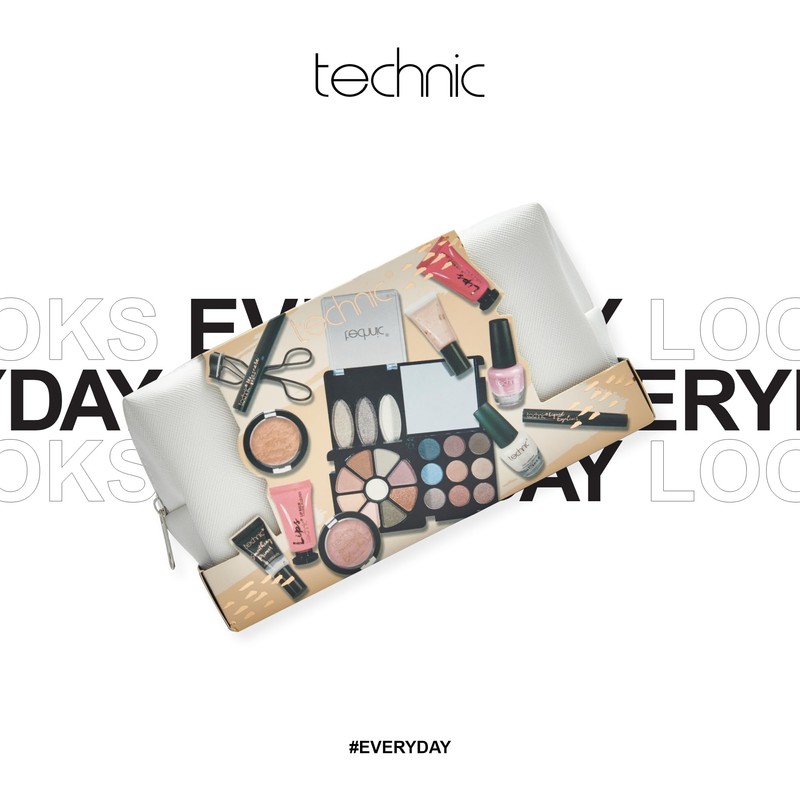 Technic Cosmetic Bag Set - Full Make Up Kit -