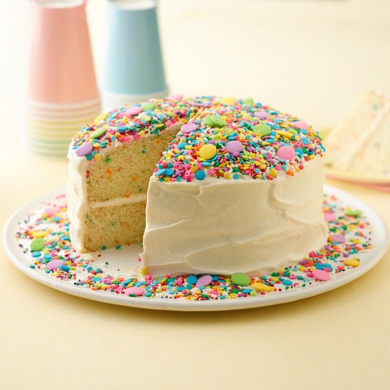 Betty Crocker Delights Super Moist Party Rainbow Chip Cake Mix,