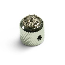 Q-Parts NEW Q-Parts Mini Dome Knob, CROSS ON CHROME, KCMD-0309