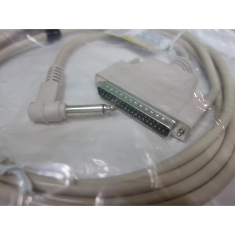 Curbell BED COMMUNICATION CABLE 37-PIN MALE TO 1/4" 2-C MALE