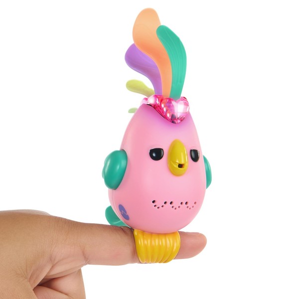 Fingerlings Sweet Tweets Interactive Bird: Debbie, Record & Play Secret
