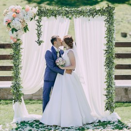 Sggvecsy Artificial Eucalyptus Garland 2 Pack Fake Eucalyptus Greenery Garland Faux Hanging Plants Artificial Vines, 6 Feet/Strand for Wedding Backdrop Arch Wall Table Party Outdoor Festival Decor