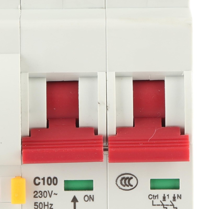 AC220V Smart WiFi Circuit Breaker Miniature Circuit Breaker PA66-DSM Flame