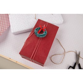 Rayher 46598282 Miniature Snowy Christmas Wreaths with Red Ribbon 5 cm Diameter 5 cm and 3 Pieces 3 cm Diameter 5 cm