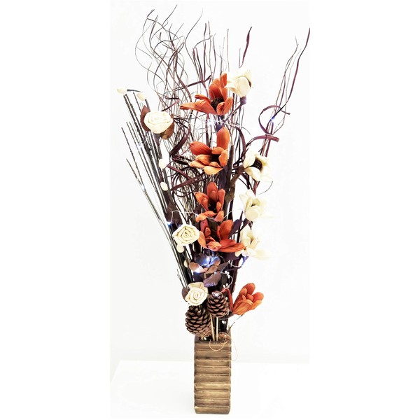 Composizione floreale di fiori fatti a mano in materiali biologici e erbe indiane essiccate color crema e cioccolata Vaso in legno GRATUITO. Altezza 85 cm