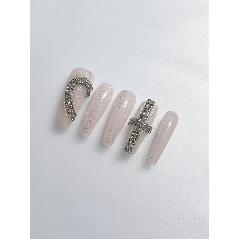 Rossi Handmade Nail Tips - Petite Almond / 로시 수제네일팁