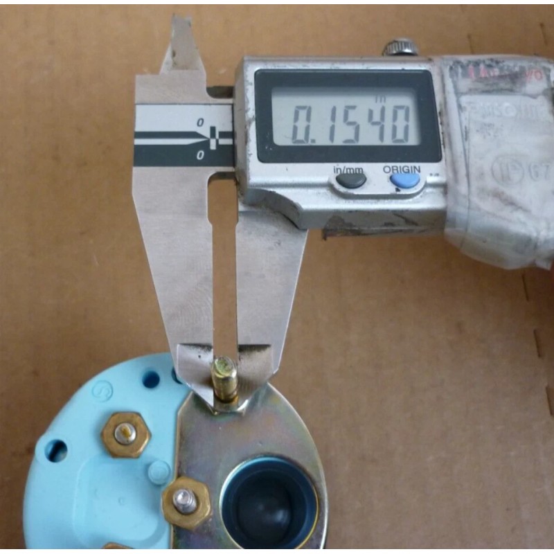 Datcon 12V, Model 830 Voltmeter Gauge, pn 06863-90