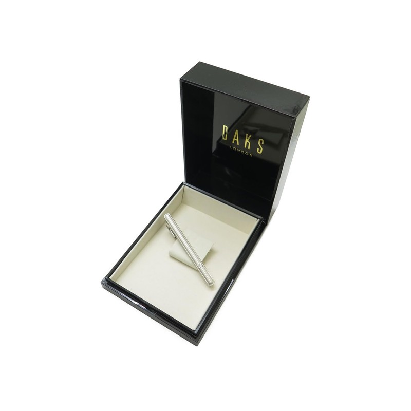 DAKS Matte Climb Tie Bar Tie Clip, Brass, No