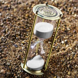 Vintage Sand Timer 1 Minute Hourglass,5.1 Inch Mini Sand Clock,Antique Brass Sand Watch 1 Min, Antiguo Reloj De Arena 1 Minuto,Metal Unique Glass Sandglass for Gift Game Kitchen Home Office Decoration