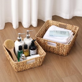 DAICOLAD Square Water Hyacinth Storage Baskets Set of 2, Woven Basket for Gifts Empty, Handwoven Wicker Baskets Organizers with Handles for Pantry, Living RoomShelf & Home Decor,Medium