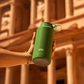 GSI Outdoors Microlite 1000 Twist – Ultra-Lightweight 33 fl. oz. Vacuum Insulated Stainless Steel Water Bottle with Twist-Top Lid for Hot and Cold Beverages (Jade)