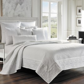 J. Queen New York Lyndon Coverlet Quilt - Full - Queen, White