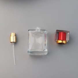 SCOLAND 30ML Square Clear Glass Spray Bottle Glass Perfume Bottle Cosmetic Packaging Toner Bottle Vial Sprayer Pump Empty Container (Red)