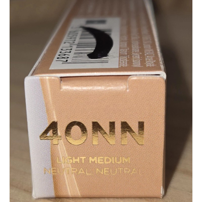 Urban Decay Stay Naked Correcting Concealer Shade 40NN Light Medium