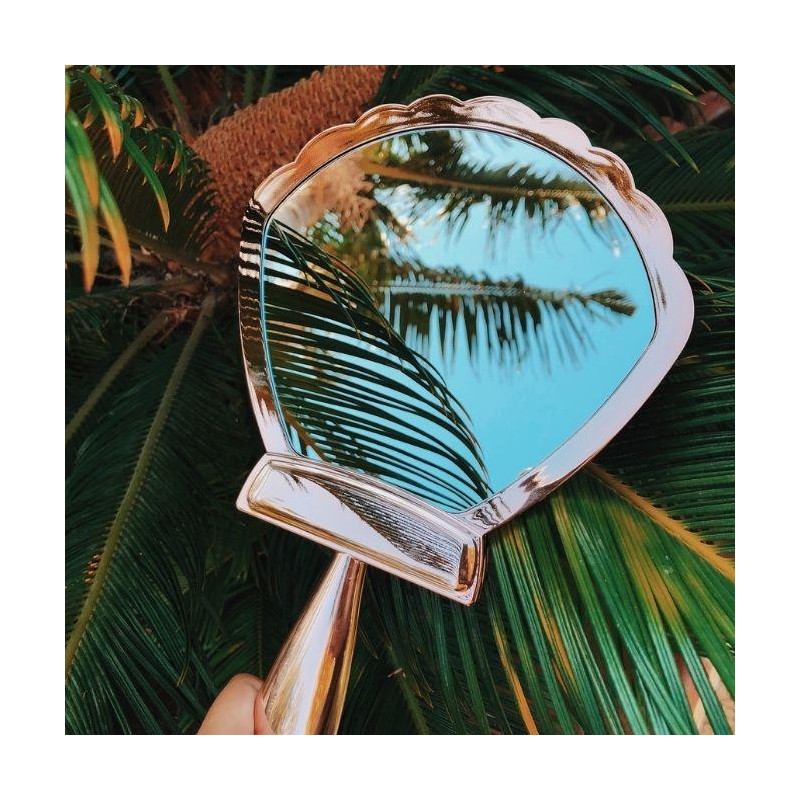 Lurella Cosmetics Shell Shock Mirror - Color: Gold