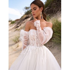 Bohemian Feathers Earrings Long Feathers Statement Earrings Handmade Natural Lightweight Feather Dangle Earrings for Women and Girls (Feathers Earrings)