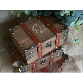 vuagmiv Vegvisir Engraved Wood and Leather Chest Box, The Runic Viking Compass Wooden Box with Velvet Lining, Alter Supplies and Tools Storage Box and Keepsake Box